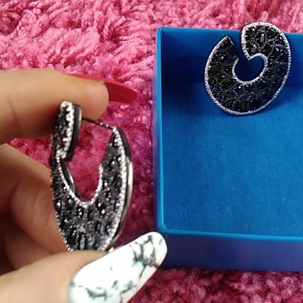 Unique Black Spinel Gemstone Swirl Hoop Earrings Sterling Silver - Picture 6 of 12